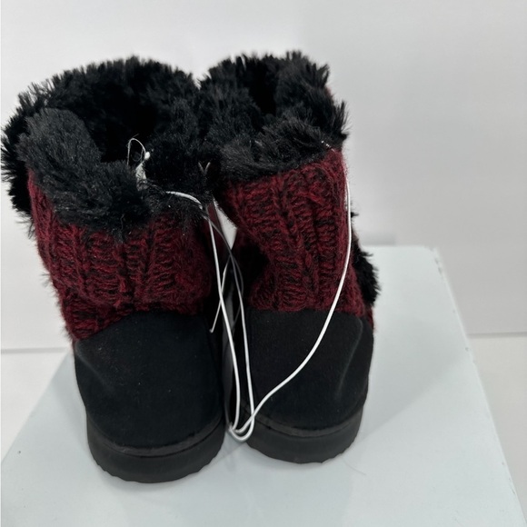 Dearfoams Sweater Knit Z Button Boot Size M 7-8 NEW - Picture 4 of 6